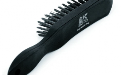 Academy – Plastic Handle Wire Brush